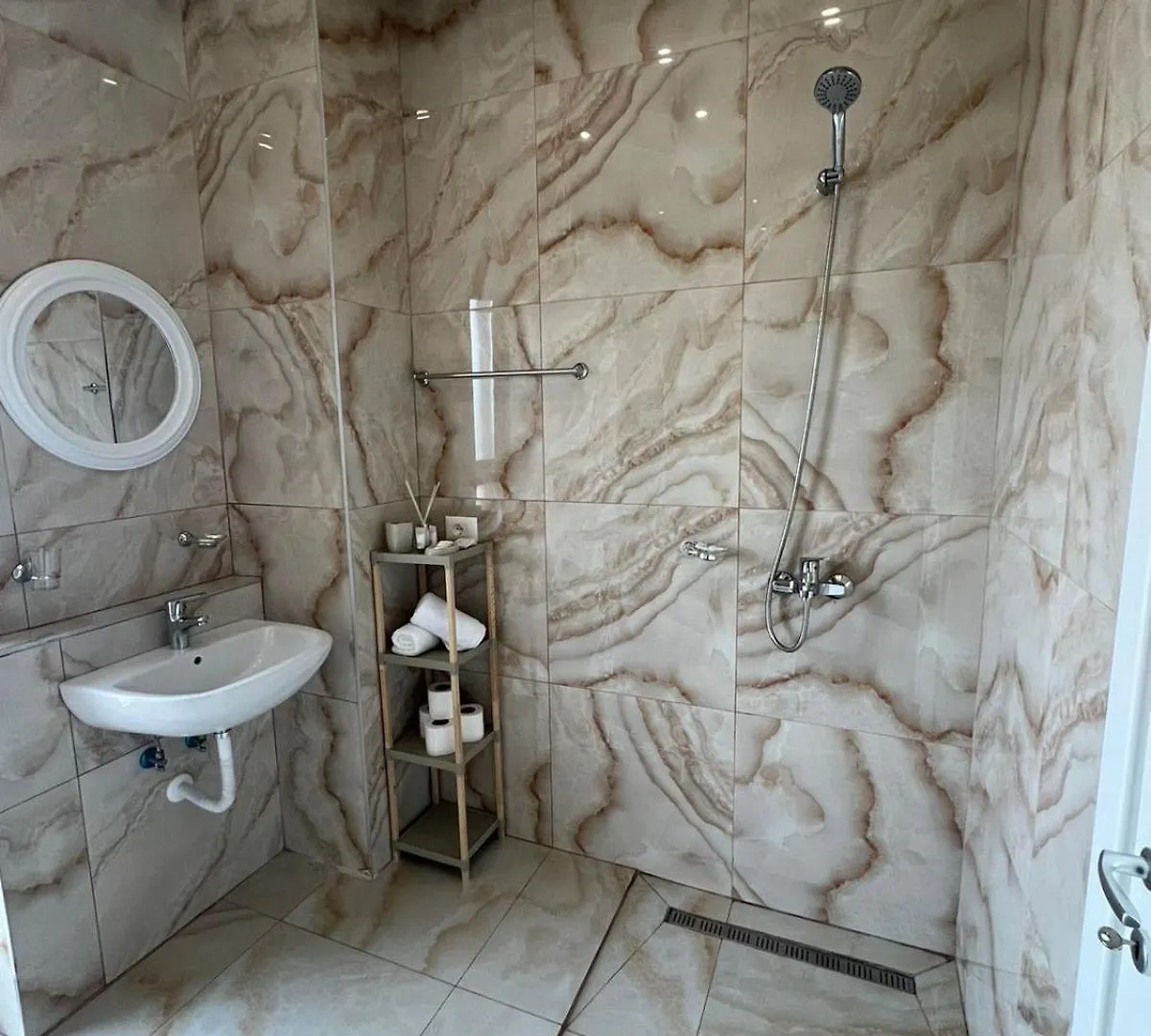 Lory Boutique Apartment Tirana